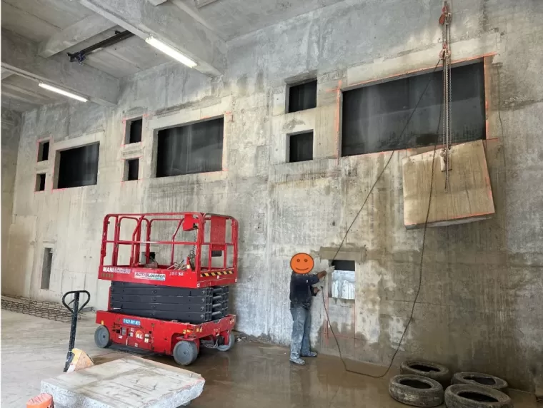 Sciage pour un hôpital à Tours , Poitiers, SCICAB