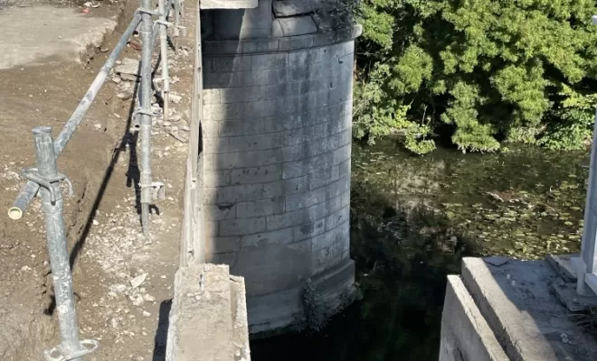 Sciage & désolidarisation des encorbellements du Pont Neuf ( POITIERS 86)